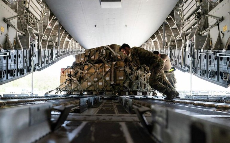 Político francês pede fim do envio de armas à Ucrânia após denúncias de desaparecimento