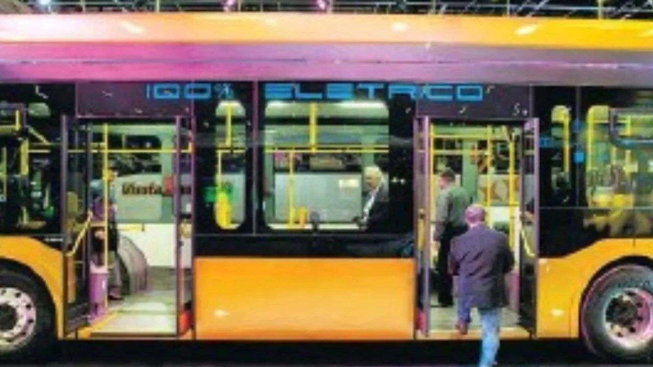Novos ônibus chegam ao mercado mais tecnológicos e menos poluentes