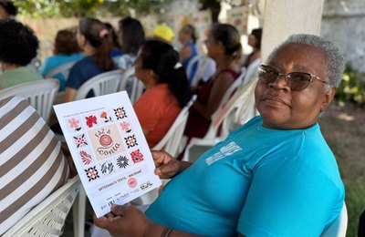 Grupo 60+ do Cras conclui projeto de oficina artística e educação financeira