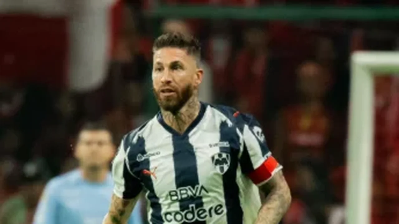 Cabe no seu time? Veja estrelas do futebol mundial que estão sem clube e livres no mercado