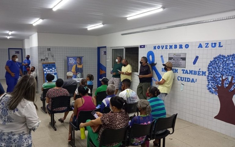 Alunos da rede estadual visitam Assembleia e acompanham sessão ordinária