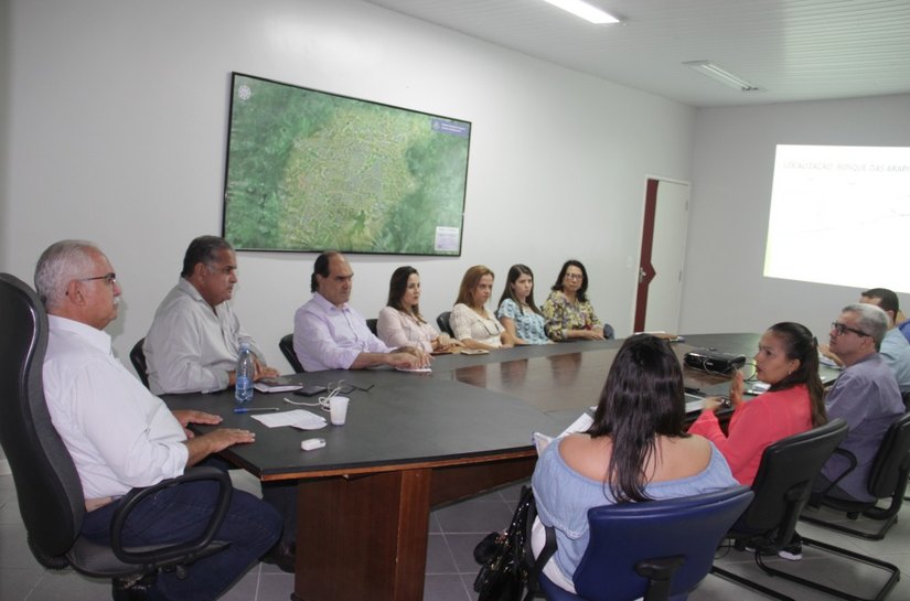 Projeto “Domingo no Bosque” é apresentado ao prefeito Rogério Teófilo