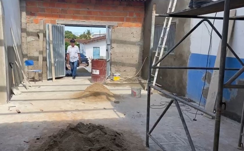 Prefeitura de Anadia está construindo um refeitório para servidores da Viação e Obras