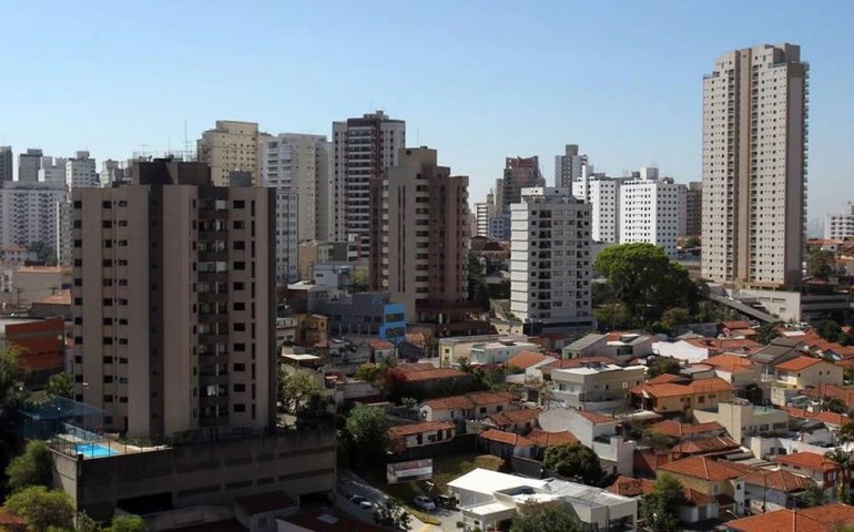 IGP-M acelera a 0,59% em junho e acumula alta de 10,70% em 12 meses, afirma FGV