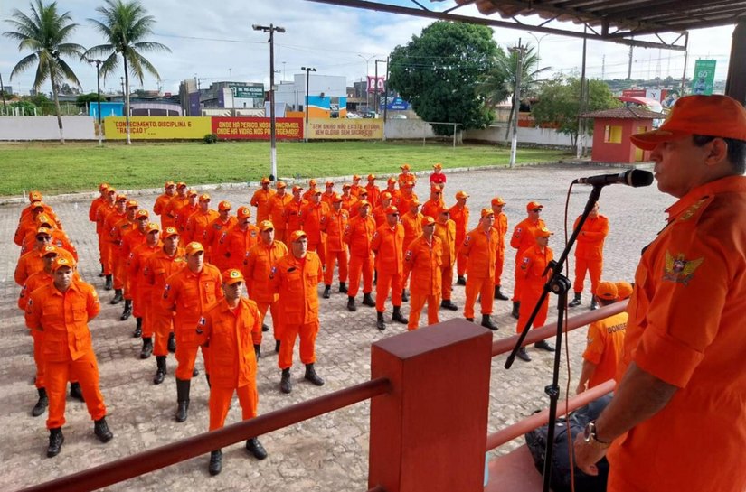 Bombeiros encerram as apresentações dos trabalhos de conclusão do Curso de Aperfeiçoamento de Praças