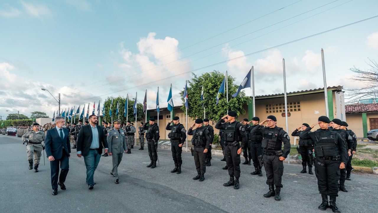 Polícia Militar comemora 193 anos com promoção de praças e oficiais