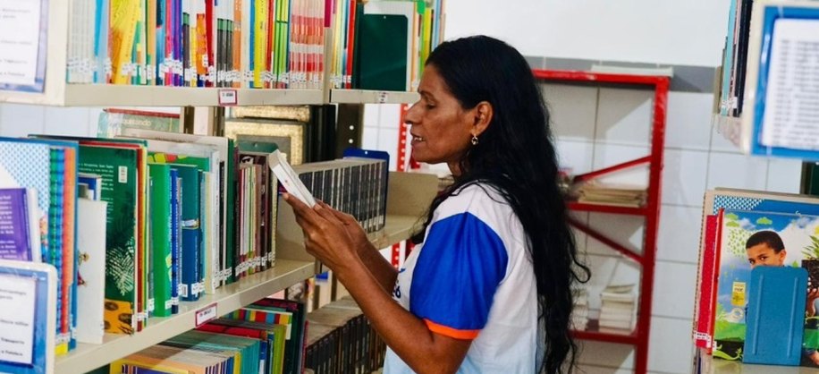 Autora é alunda da Ejai da Escola Municipal Nise da Silveira. Foto: Ascom Semed