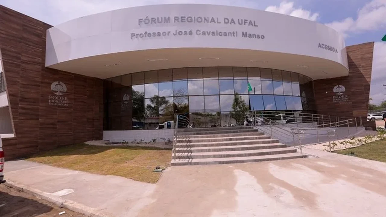 Mulheres vítimas de violência podem procurar ajuda na Sala Lilás da Ufal