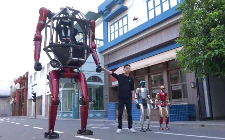 Empresa chinesa lança primeiro robô transformer tripulado produzido em série