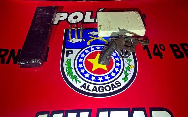 PM-AL apreende armas e drogas em operações no Sertão e na Zona da Mata
