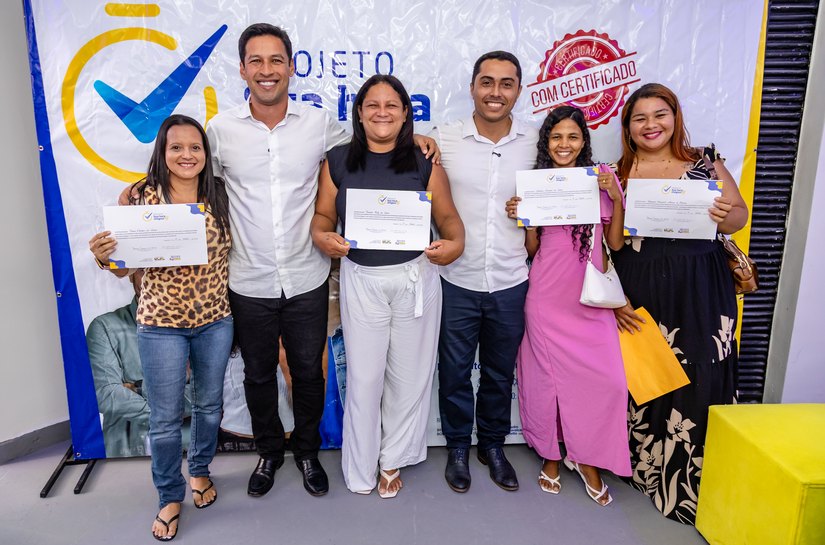 Vereador David do Emprego celebra entrega de certificados do programa “A Sua Hora Chegou” em Maceió