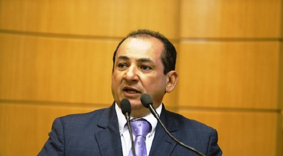 Prefeito Valmir Monteiro