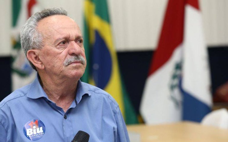 Biu garante combater tráfico de drogas e tratar dependentes químicos em Alagoas