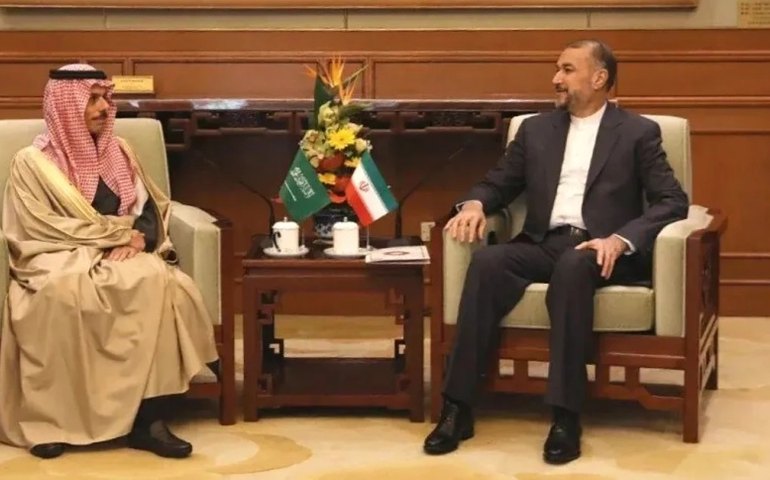 Arábia Saudita e Irã chegam a acordo para retomar voos e reabrir embaixadas e consulados