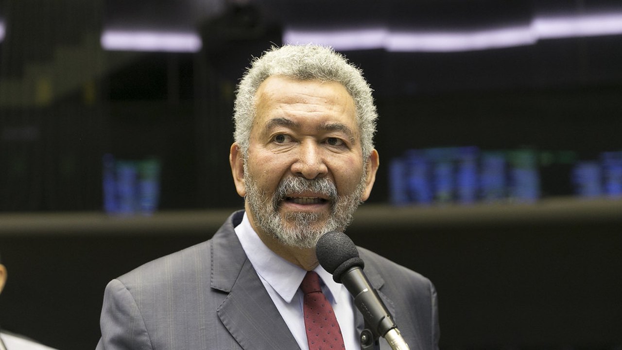 TSE julga nesta terça-feira recurso de Paulão sobre perda de mandato para Nivaldo Albuquerque