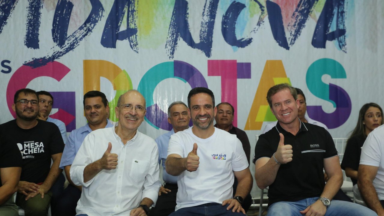 Em Penedo, governador Paulo Dantas anuncia pagamento do Auxílio Chuvas