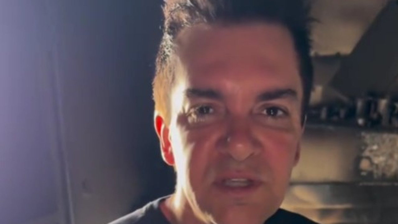 Regis Danese mostra casa devastada após incêndio: “Destruiu tudo”