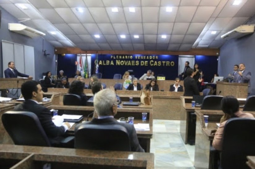 Vereadores criticam adoção de medidas sem participação da Câmara