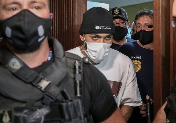 Flagrado em cassino, Gabigol admite erro: &#8216;Faltou sensibilidade da minha parte&#8217;