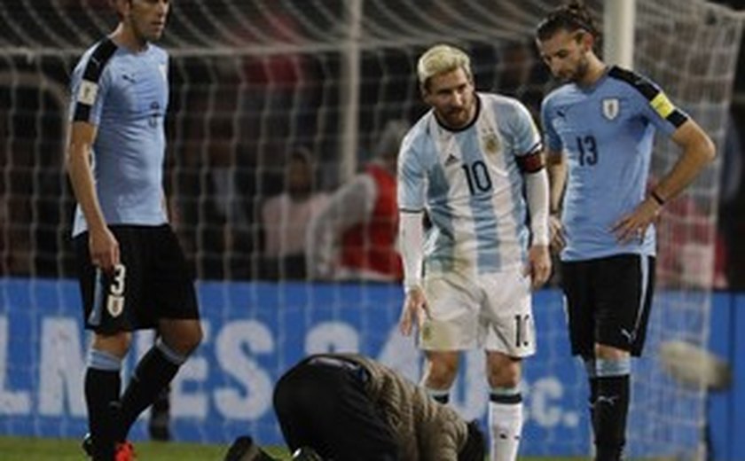 Argentina empata com Peru na Bombonera e pode ficar fora da Copa de 2018