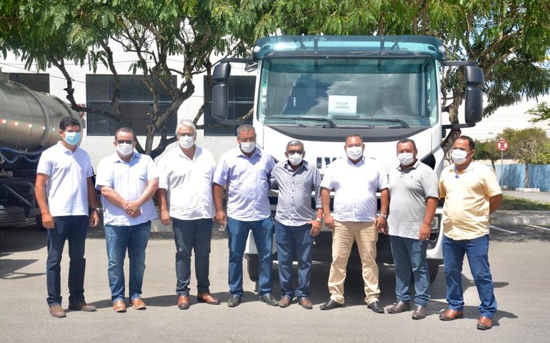 Município de Major é beneficiado com caminhão pipa pela Codevasf