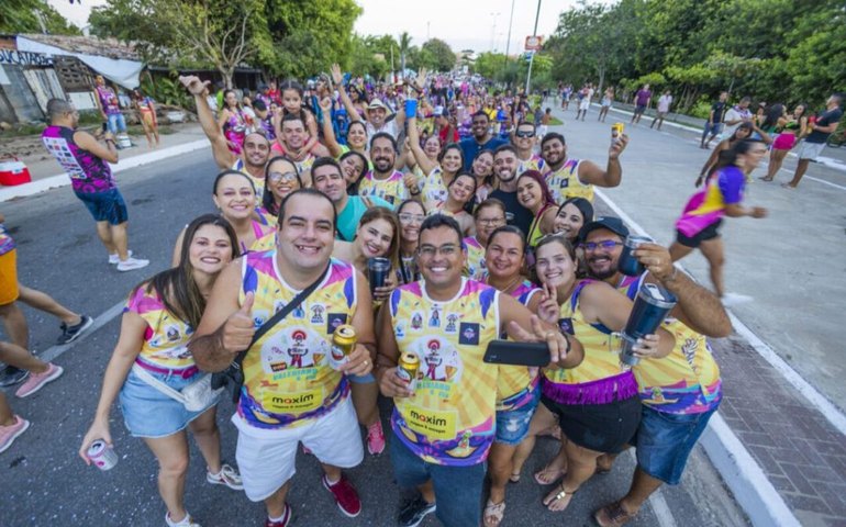 Folia de Rua transforma Arapiraca em festa ao longo dos anos com frevo e animação