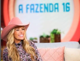 Adriane Galisteu anuncia data de estreia da 18ª temporada de 'A Fazenda'
