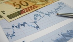 grande-arrecadação_federal_290812.jpg