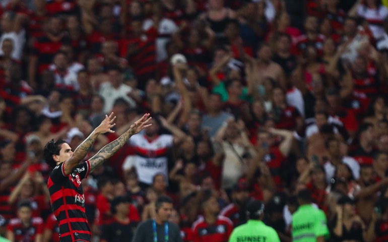 Flamengo segura empate com o Fluminense e vai à decisão do Carioca pelo 6º ano seguido