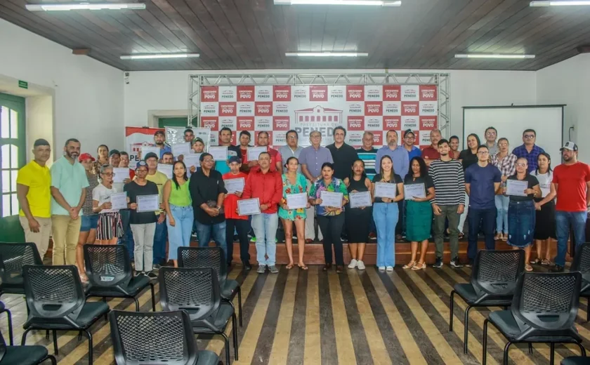 Parceria entre Prefeitura de Penedo e Senar Alagoas viabiliza curso técnico gratuito em Zootecnia. Clique aqui para se inscrever