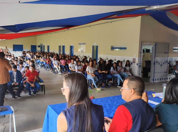 Semana de Prevenção da Gravidez na Adolescência leva informação para estudantes das escolas de Penedo