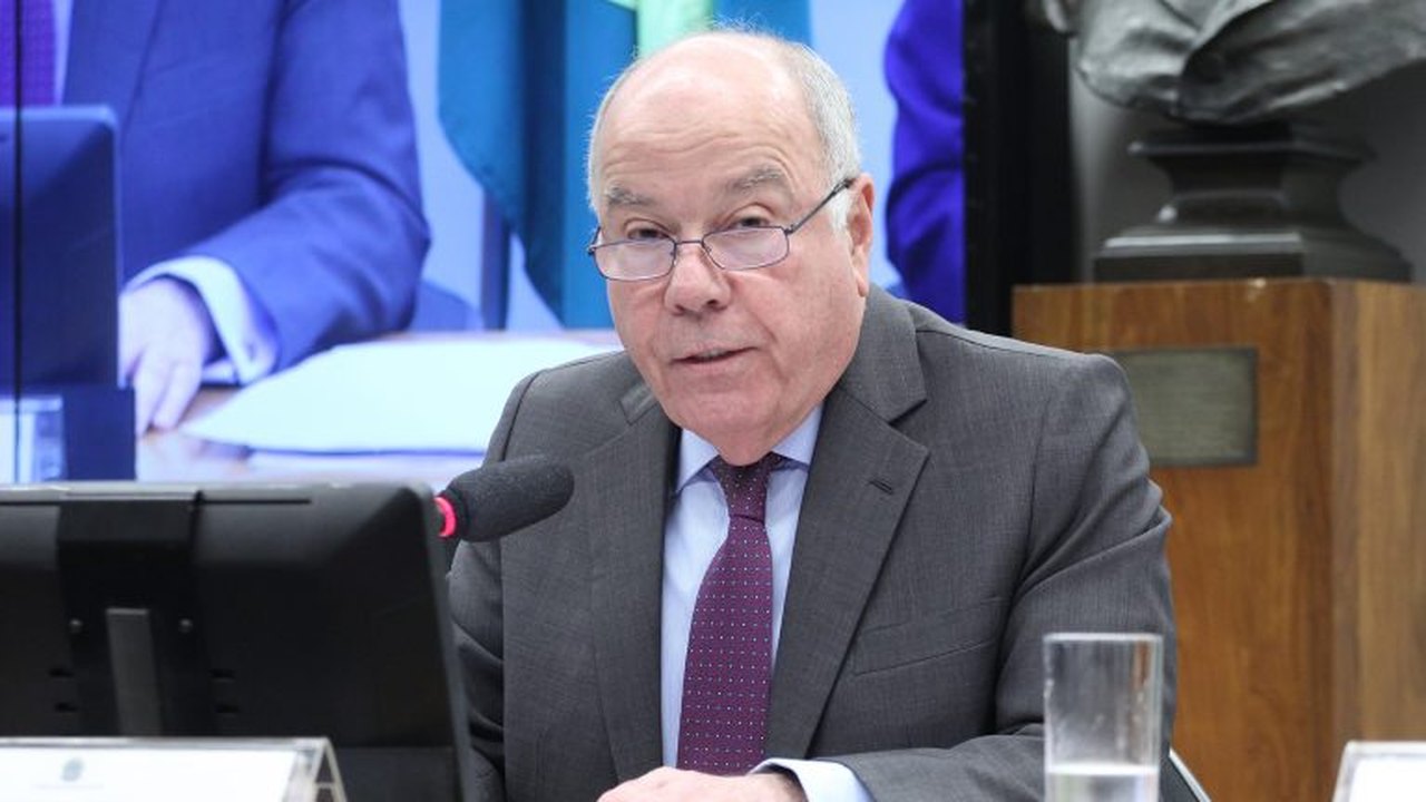 Mauro Vieira viaja a Washington para preparar encontro entre Lula e Trump