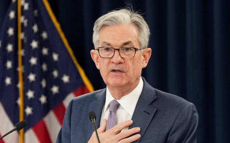 Powell reitera que Fed está perto de alcançar critérios necessários para tapering