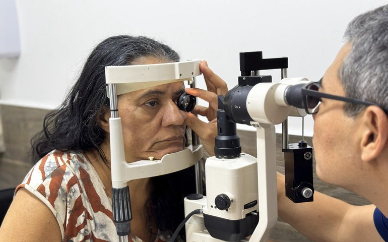 Uncisal e IOM promovem ação de saúde ocular para pacientes da Casa Fecha Feridas