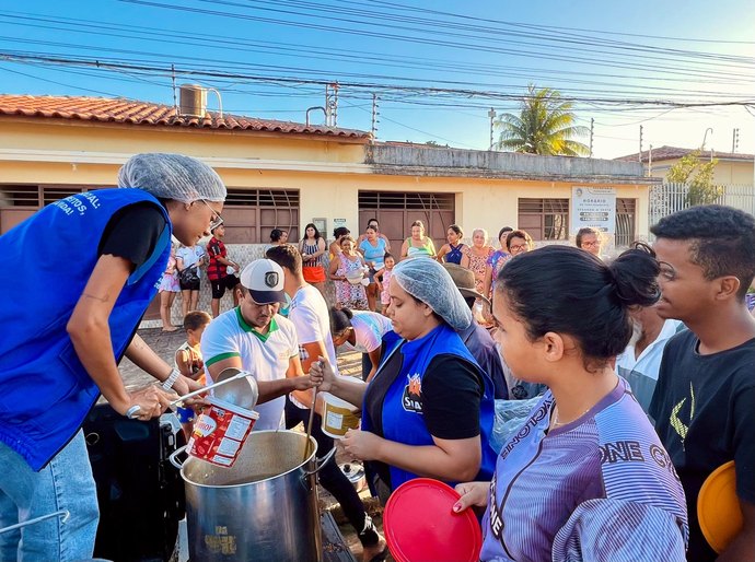 Sopão Comunitário reforça compromisso social nos bairros de Palmeira