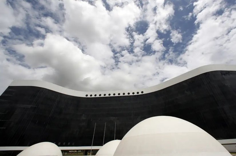 São Paulo tem mais mulheres do que homens aptos a votar
