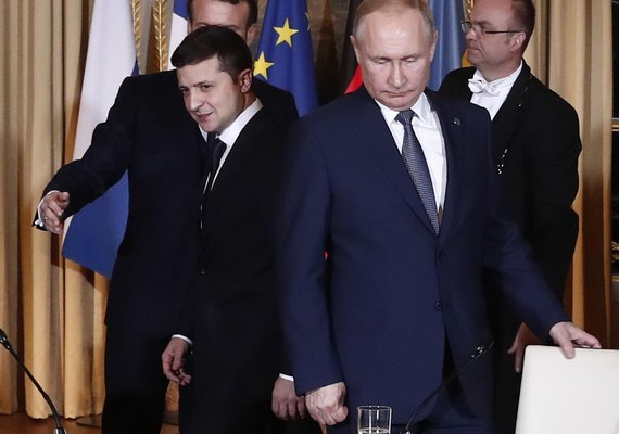 Encontro Putin–Zelensky só é possível com acordos concretos entre Rússia e Ucrânia, diz Kremlin 