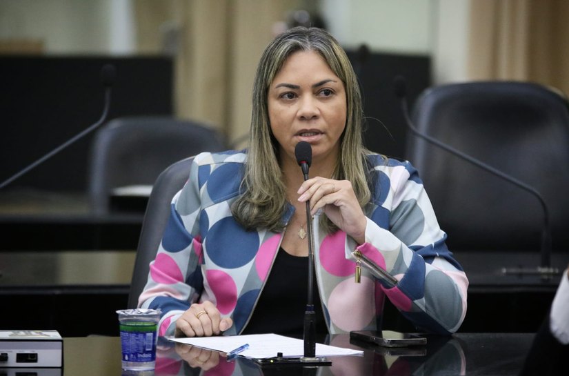 Deputada Flávia Cavalcante denuncia agressão do DMTT e da Guarda Municipal contra líder comunitário