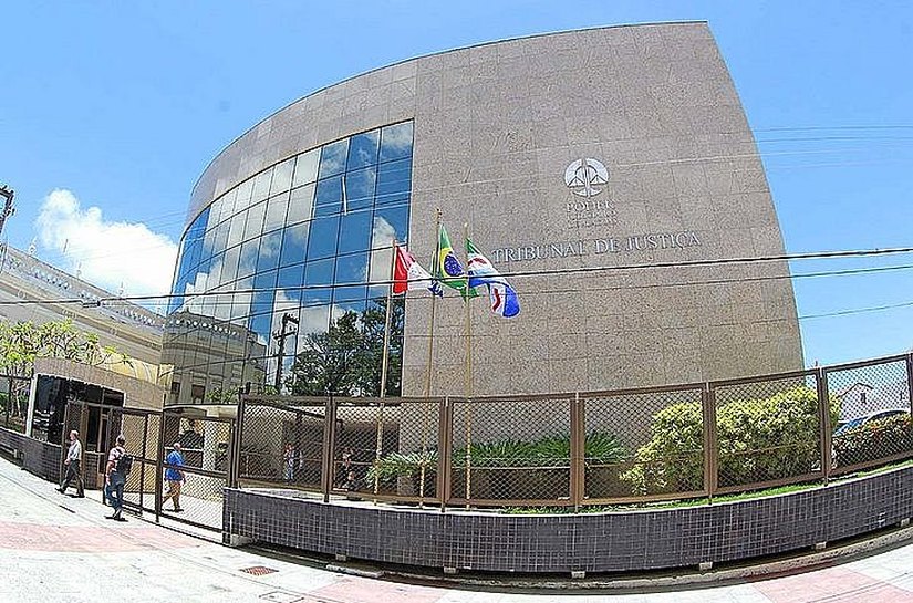 Corregedoria inspeciona cartório de registro civil de Maragogi