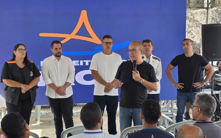 Prefeitura de Maceió reforça orientação a comerciantes da orla para garantir proteção ao consumidor