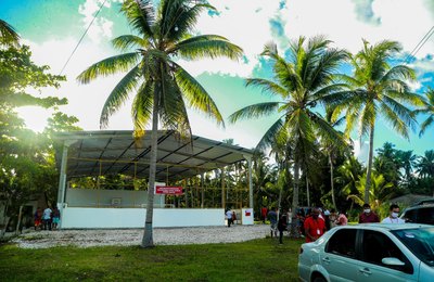 Prefeitura de Penedo inaugura ginásio poliesportivo no Povoado Marituba do Peixe