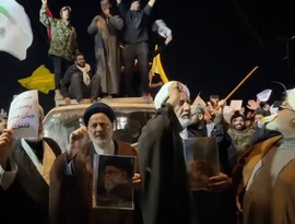 Iraquianos em Bagdá se manifestam em apoio ao Irã contra ataques israelenses-EUA