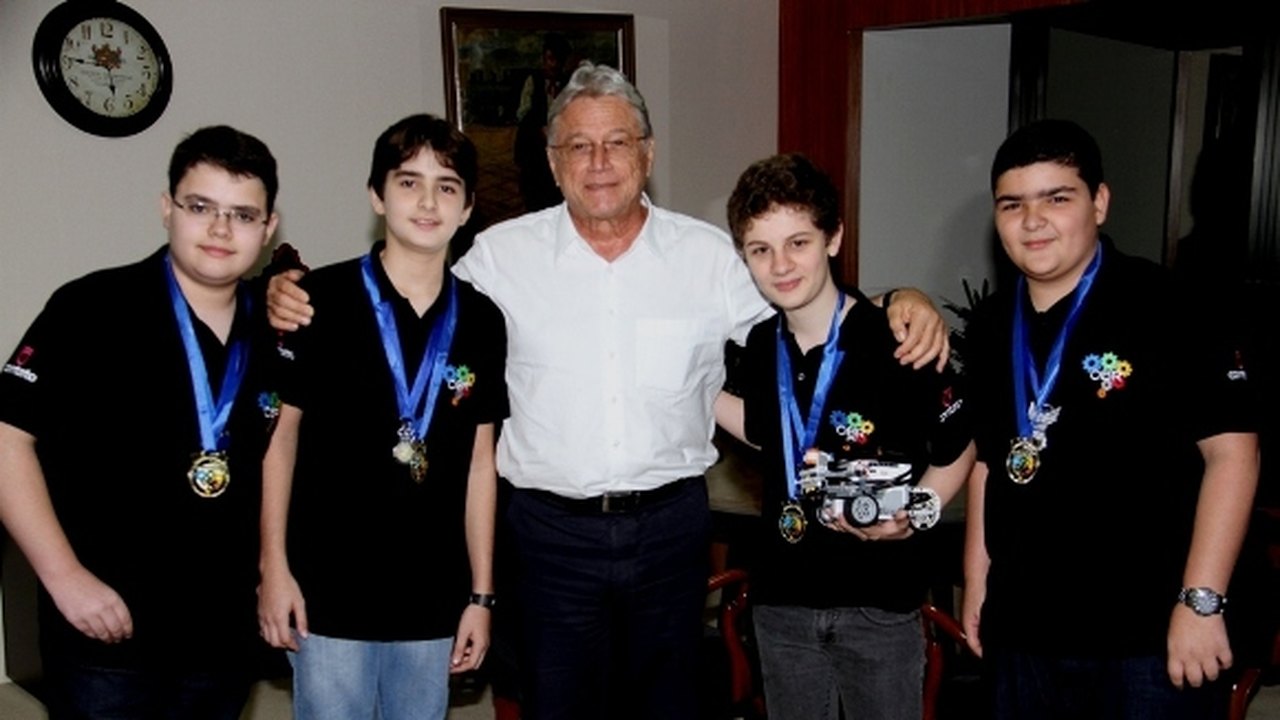 Estudantes alagoanos ficam em segundo lugar na Olimpíada Brasileira de Robótica