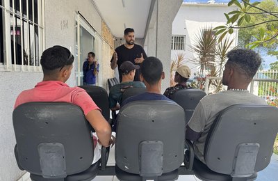 No Dia de Combate ao Fumo, Rede Acolhe promove palestra de conscientização sobre o tabagismo