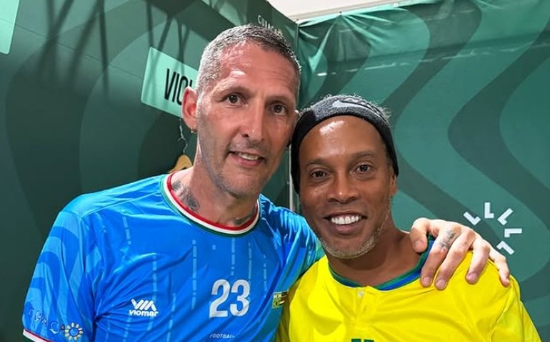 Brasil supera Curaçao nos pênaltis e conquista torneio de lendas no Caribe