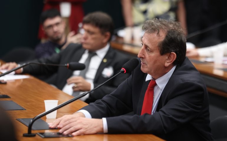 Comissão debate impactos dos agrotóxicos no Cerrado