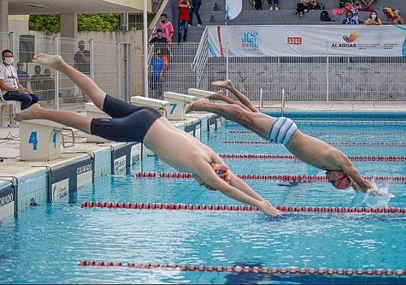 Federação Alagoana de Esportes abre inscrições para campeonato de natação escolar