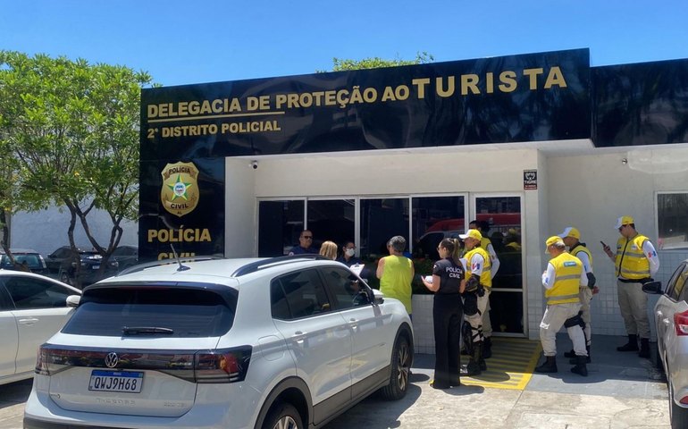 Ronda no Bairro detém argentino por desacato, após ato obsceno e xenofobia