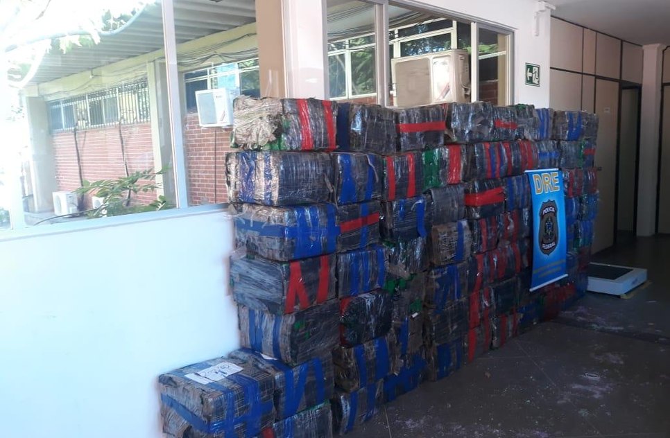 CAMINHÃO COM DROGAS
