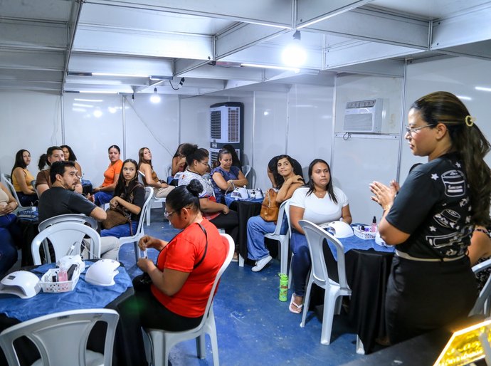Emprega Mais Alagoas e Criando Renda começam em Penedo com quatro cursos